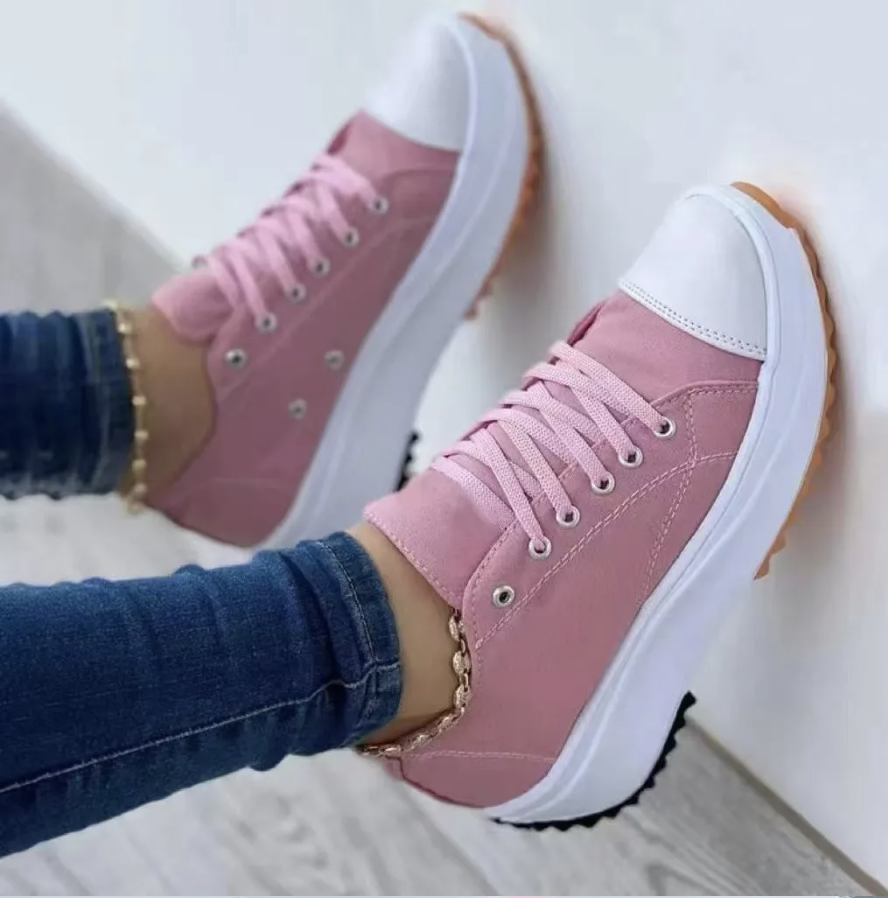 Linda - Trendy Chunky Sole Sneakers for Everyday Wear