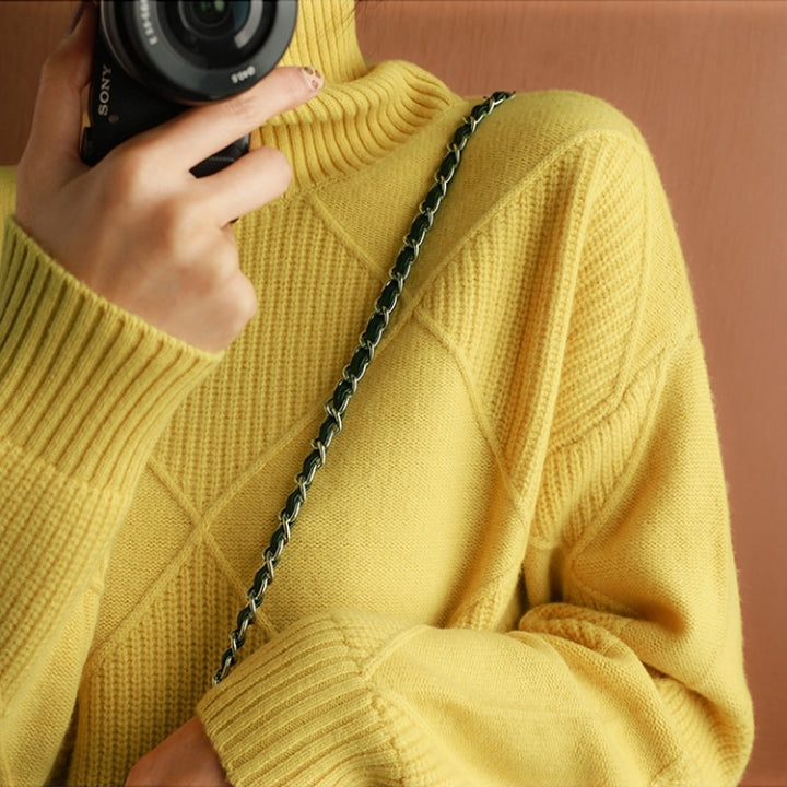 Chic Diamond Knit Sweater for Any Occasion