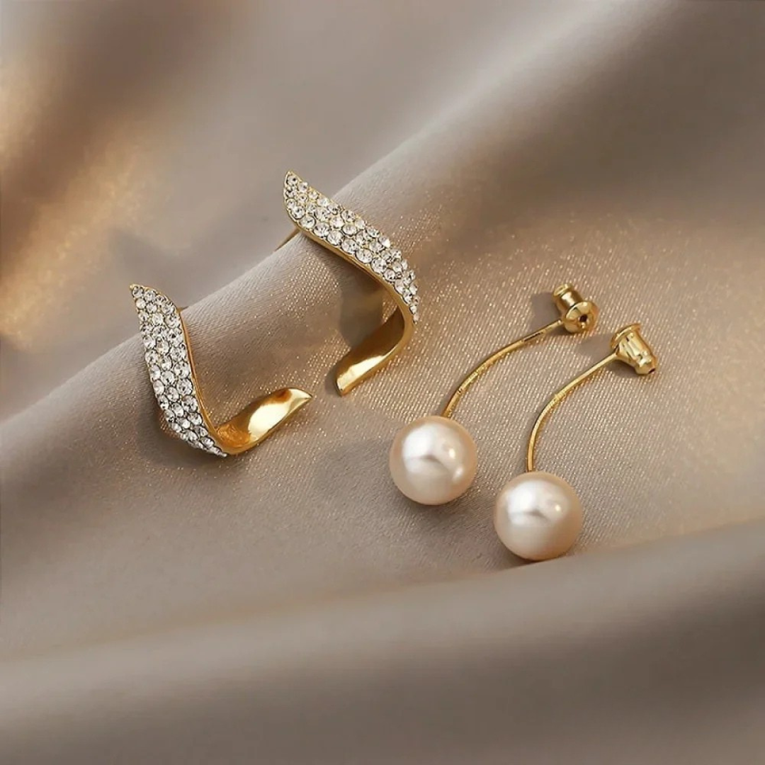 Graceful Gold Earrings with Pearl Drops
