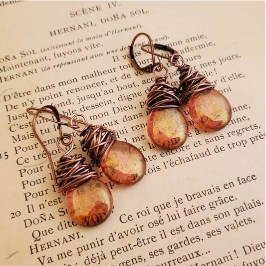 Moira - Vintage Firefly Studs