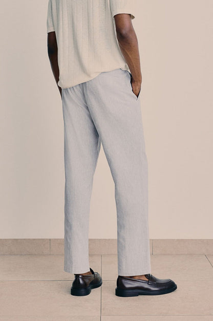 Men’s Drawstring Trousers for Smart Casual Wear