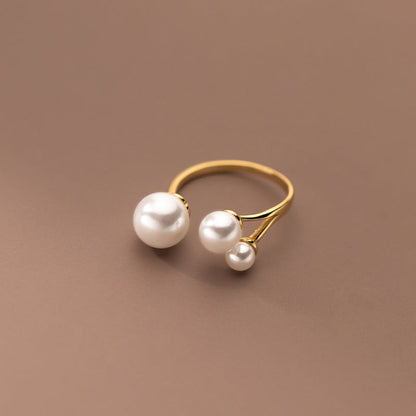 Adjustable Three-Pearl Ring