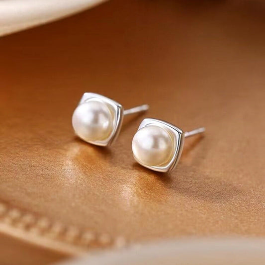 Natural Pearl Earrings