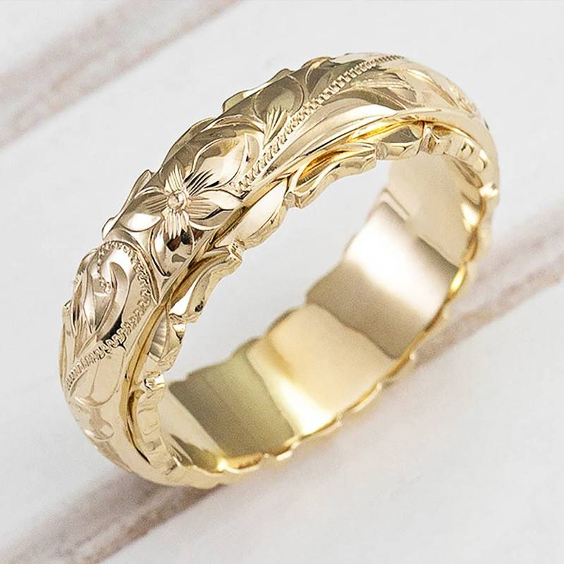 Retro Golden Floral Ring